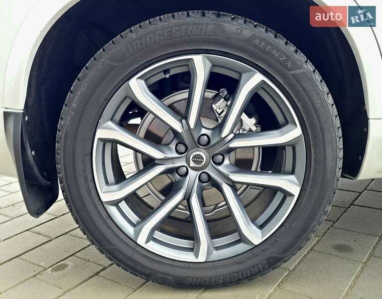 Внедорожник / Кроссовер Volvo XC90 2018 в Ивано-Франковске