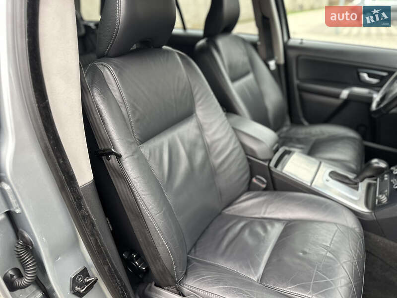 Внедорожник / Кроссовер Volvo XC90 2011 в Стрые