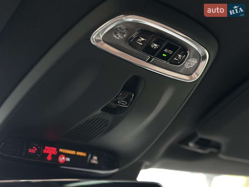 Внедорожник / Кроссовер Volvo XC90 2020 в Киеве