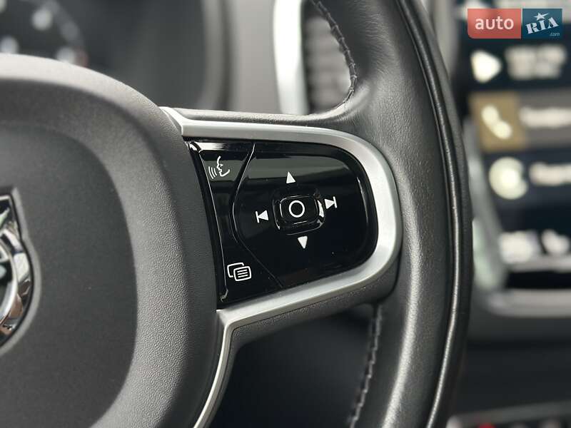 Внедорожник / Кроссовер Volvo XC90 2020 в Киеве