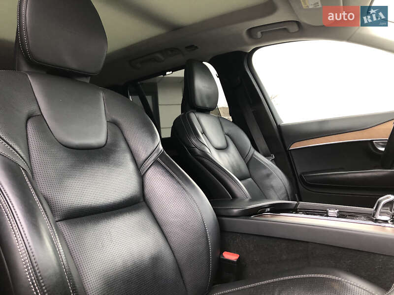 Позашляховик / Кросовер Volvo XC90 2018 в Чернівцях фото 36 Позашляховик / Кросовер Volvo XC90 2018 в Чернівцях
