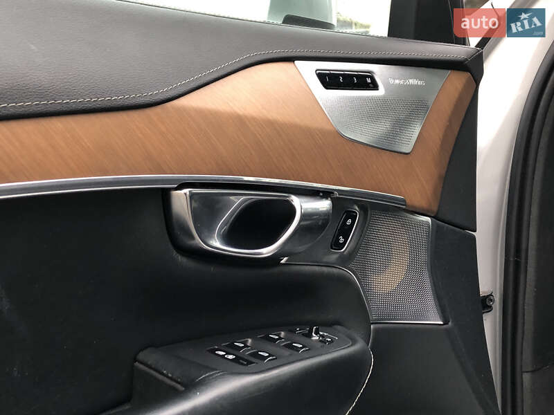 Позашляховик / Кросовер Volvo XC90 2018 в Чернівцях фото 41 Позашляховик / Кросовер Volvo XC90 2018 в Чернівцях