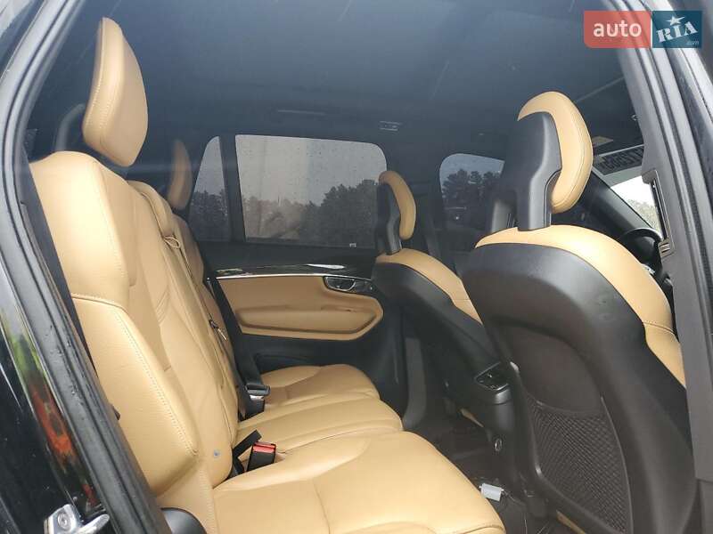 Внедорожник / Кроссовер Volvo XC90 2016 в Киеве