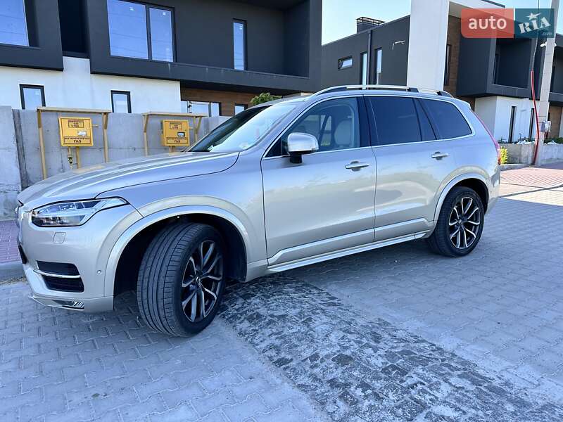 Внедорожник / Кроссовер Volvo XC90 2016 в Ровно