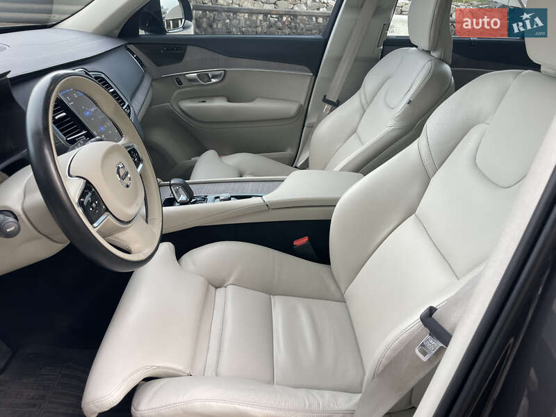 Внедорожник / Кроссовер Volvo XC90 2023 в Днепре