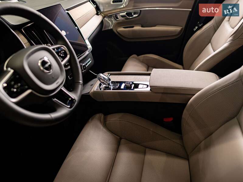 Внедорожник / Кроссовер Volvo XC90 2025 в Харькове
