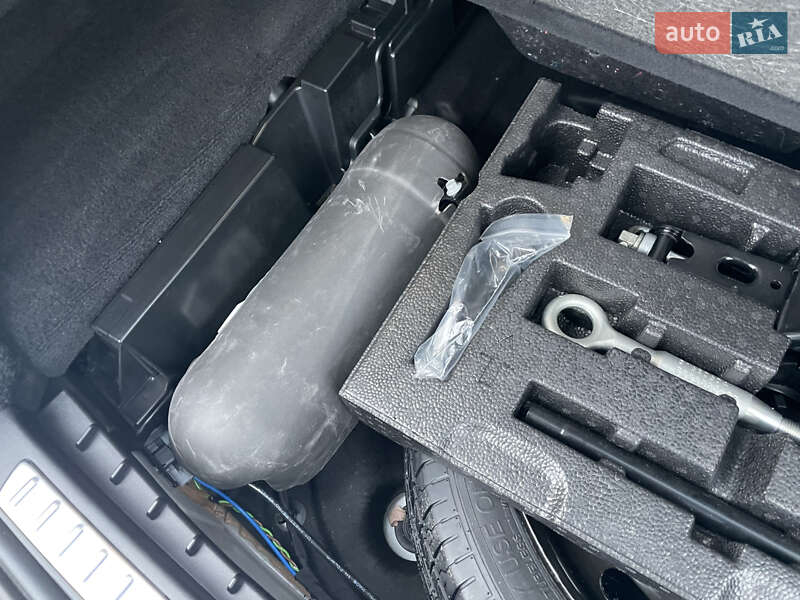 Внедорожник / Кроссовер Volvo XC90 2020 в Днепре фото 58 Внедорожник / Кроссовер Volvo XC90 2020 в Днепре