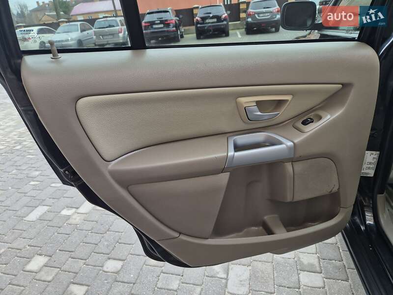 Внедорожник / Кроссовер Volvo XC90 2005 в Бердичеве