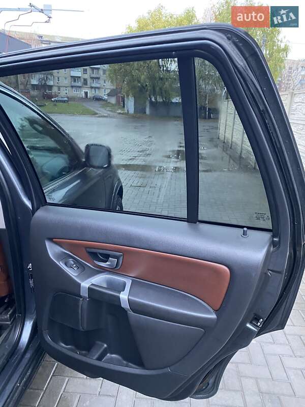 Внедорожник / Кроссовер Volvo XC90 2007 в Луцке