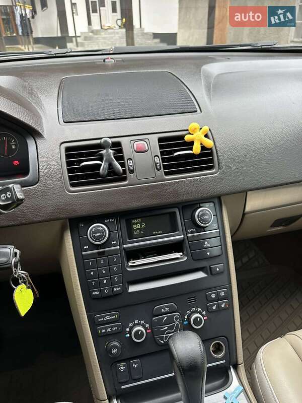 Внедорожник / Кроссовер Volvo XC90 2007 в Иршаве