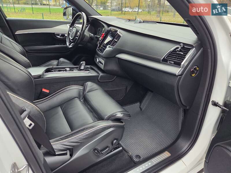 Внедорожник / Кроссовер Volvo XC90 2020 в Киеве фото 45 Внедорожник / Кроссовер Volvo XC90 2020 в Киеве