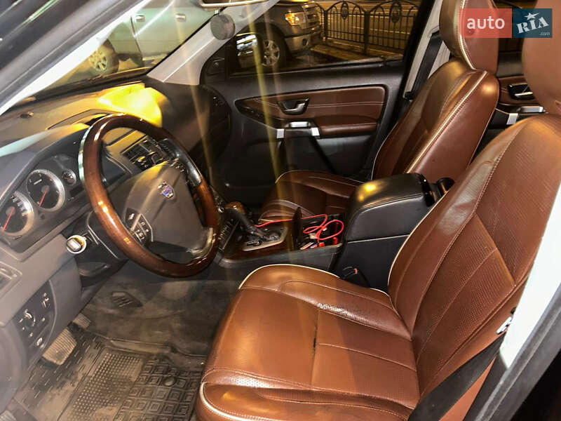 Позашляховик / Кросовер Volvo XC90 2010 в Харкові