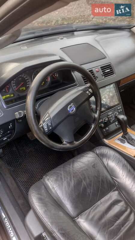 Внедорожник / Кроссовер Volvo XC90 2004 в Кропивницком фото 16 Внедорожник / Кроссовер Volvo XC90 2004 в Кропивницком