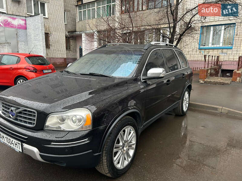 Позашляховик / Кросовер Volvo XC90 2010 в Харкові