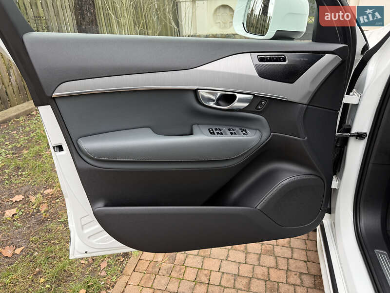 Внедорожник / Кроссовер Volvo XC90 2020 в Киеве фото 85 Внедорожник / Кроссовер Volvo XC90 2020 в Киеве