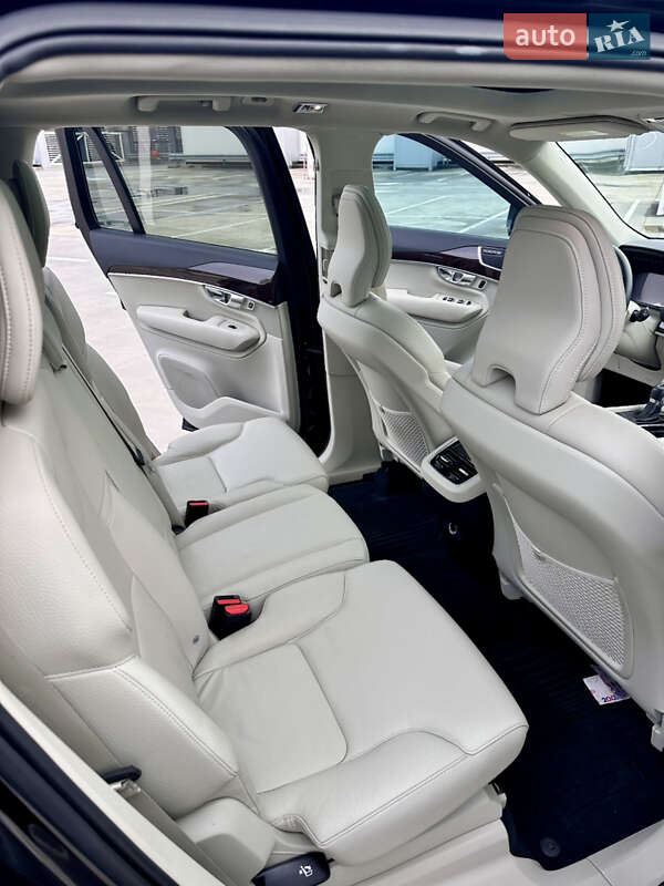 Позашляховик / Кросовер Volvo XC90 2019 в Києві фото 12 Позашляховик / Кросовер Volvo XC90 2019 в Києві