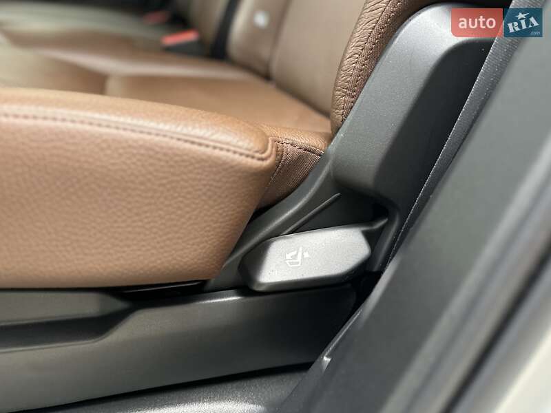 Внедорожник / Кроссовер Volvo XC90 2019 в Киеве фото 20 Внедорожник / Кроссовер Volvo XC90 2019 в Киеве