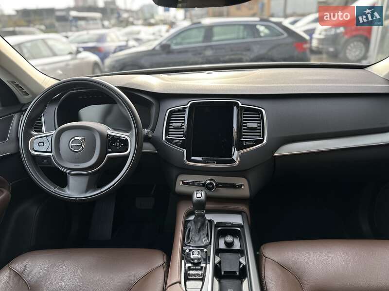 Внедорожник / Кроссовер Volvo XC90 2019 в Киеве фото 10 Внедорожник / Кроссовер Volvo XC90 2019 в Киеве