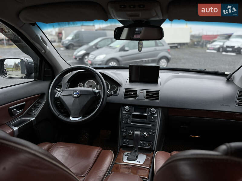 Внедорожник / Кроссовер Volvo XC90 2013 в Луцке