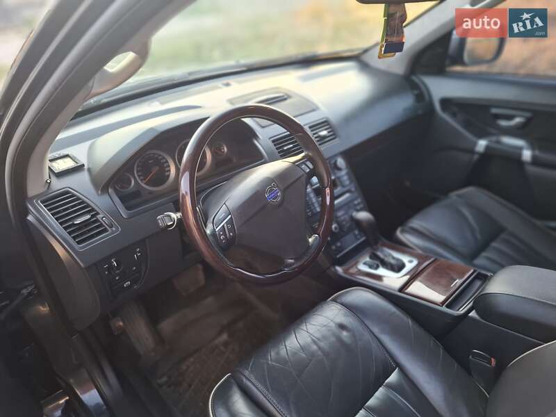 Внедорожник / Кроссовер Volvo XC90 2012 в Житомире