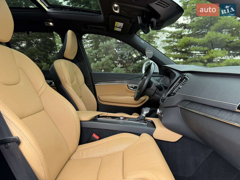 Позашляховик / Кросовер Volvo XC90 2022 в Одесі фото 10 Позашляховик / Кросовер Volvo XC90 2022 в Одесі