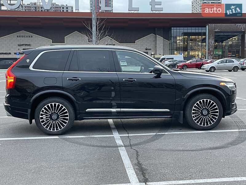 Позашляховик / Кросовер Volvo XC90 2015 в Києві