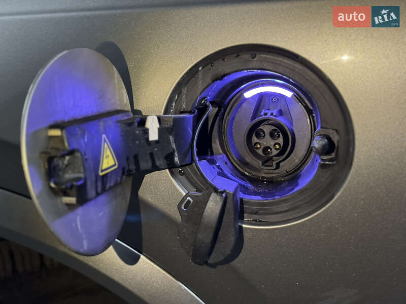 Внедорожник / Кроссовер Volvo XC90 2019 в Львове