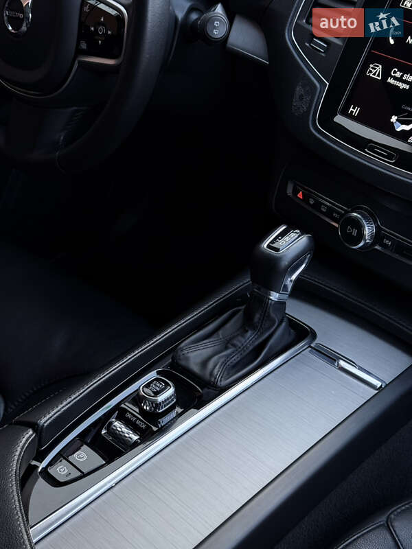 Позашляховик / Кросовер Volvo XC90 2021 в Новояворівську