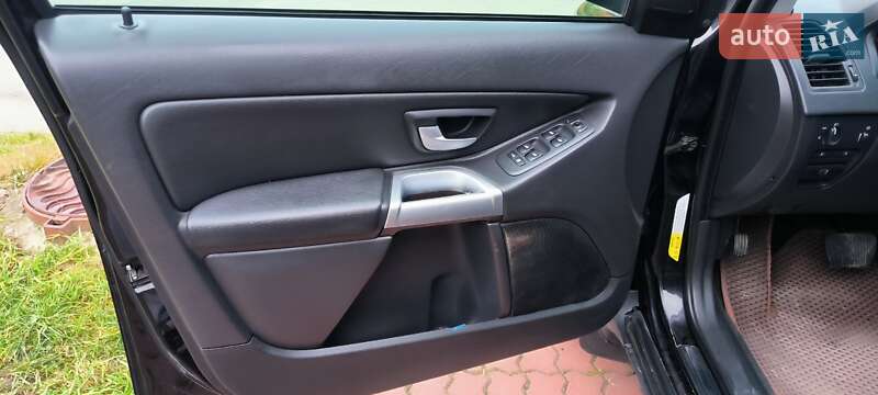 Внедорожник / Кроссовер Volvo XC90 2006 в Хмельницком