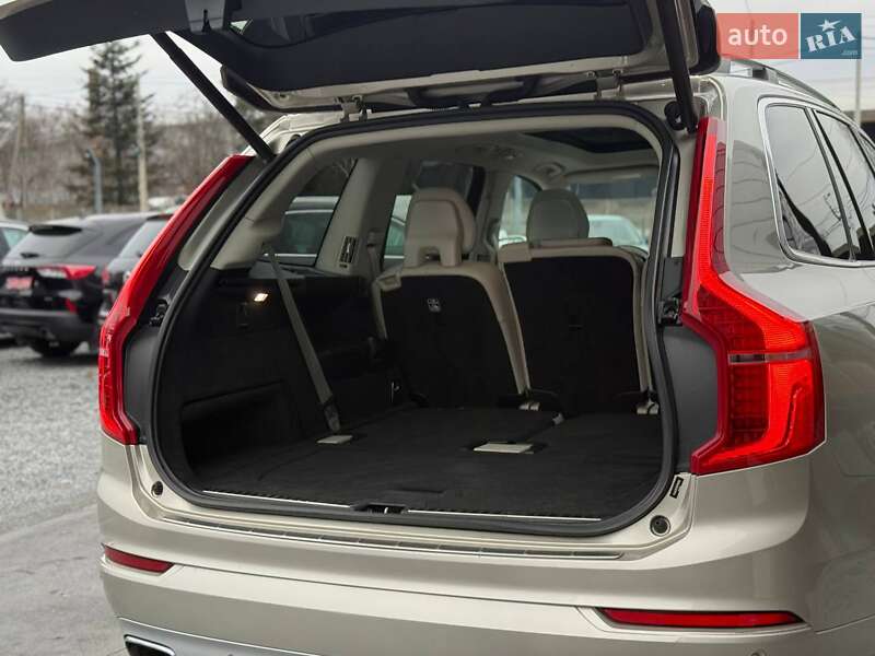 Позашляховик / Кросовер Volvo XC90 2016 в Рівному