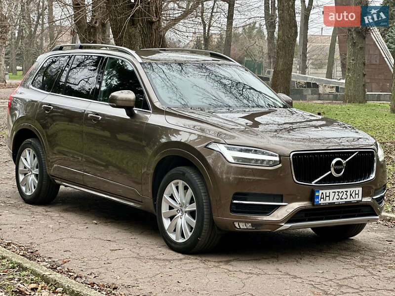 Внедорожник / Кроссовер Volvo XC90 2017 в Киеве