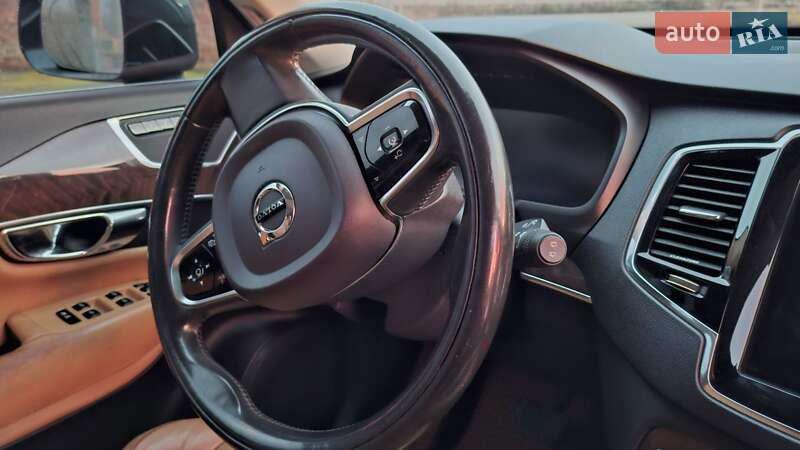 Позашляховик / Кросовер Volvo XC90 2015 в Івано-Франківську