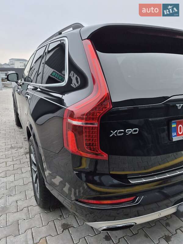 Внедорожник / Кроссовер Volvo XC90 2017 в Владимире