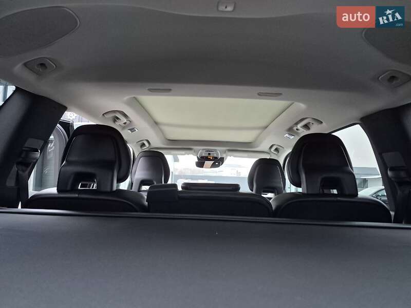 Внедорожник / Кроссовер Volvo XC90 2017 в Владимире