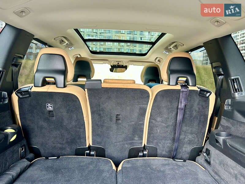 Позашляховик / Кросовер Volvo XC90 2015 в Києві