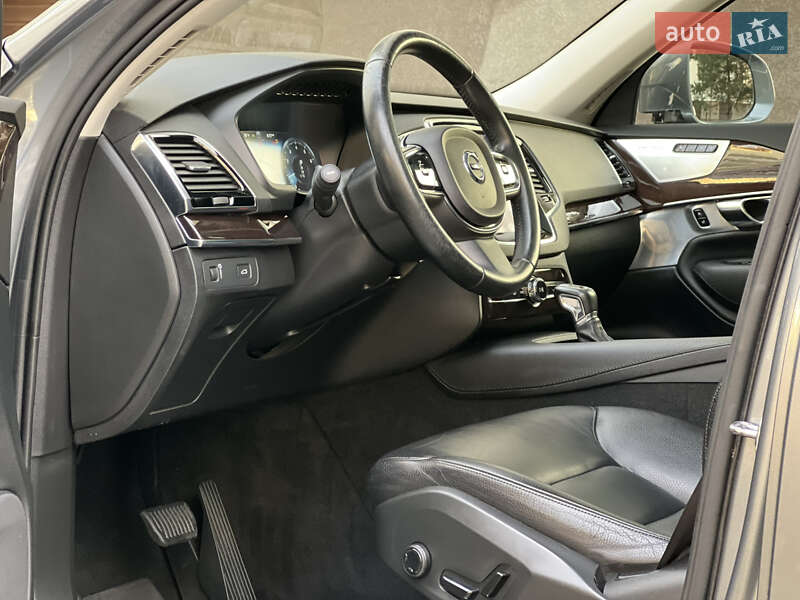 Внедорожник / Кроссовер Volvo XC90 2016 в Ивано-Франковске