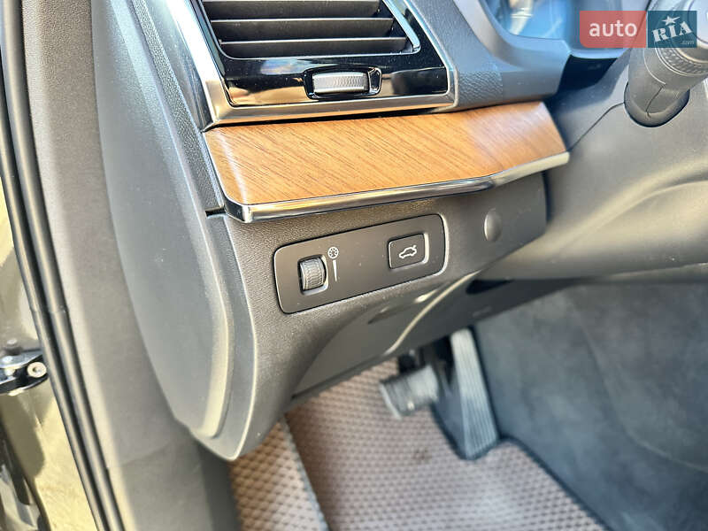 Позашляховик / Кросовер Volvo XC90 2021 в Рівному фото 30 Позашляховик / Кросовер Volvo XC90 2021 в Рівному