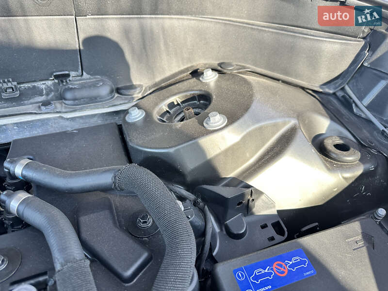 Позашляховик / Кросовер Volvo XC90 2021 в Рівному фото 52 Позашляховик / Кросовер Volvo XC90 2021 в Рівному