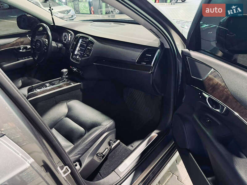 Внедорожник / Кроссовер Volvo XC90 2016 в Одессе фото 22 Внедорожник / Кроссовер Volvo XC90 2016 в Одессе