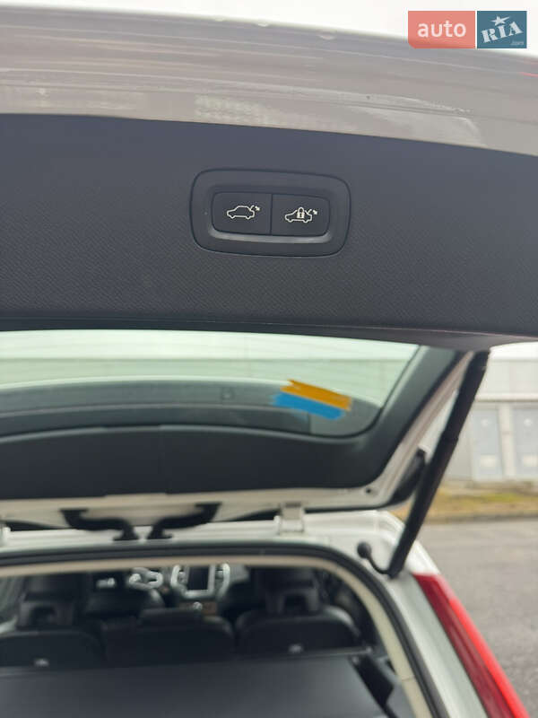 Внедорожник / Кроссовер Volvo XC90 2015 в Виннице фото 11 Внедорожник / Кроссовер Volvo XC90 2015 в Виннице