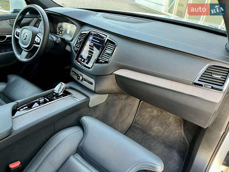 Внедорожник / Кроссовер Volvo XC90 2021 в Киеве фото 51 Внедорожник / Кроссовер Volvo XC90 2021 в Киеве