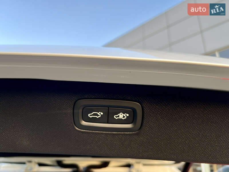 Внедорожник / Кроссовер Volvo XC90 2021 в Киеве фото 83 Внедорожник / Кроссовер Volvo XC90 2021 в Киеве