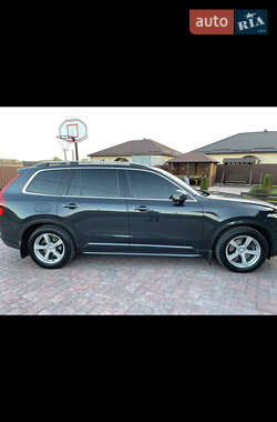 Внедорожник / Кроссовер Volvo XC90 2018 в Краснограде