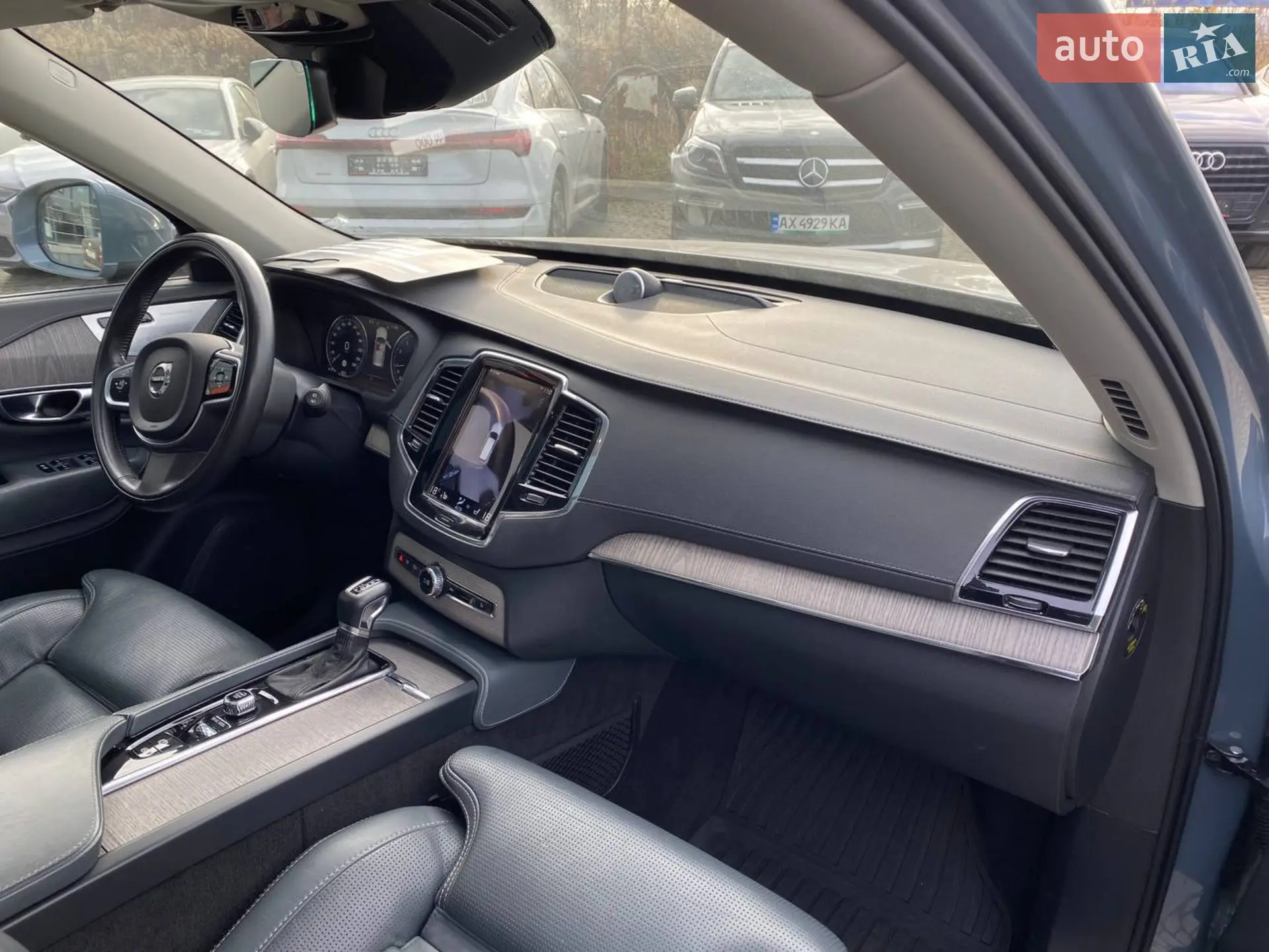 2020 Volvo XC90 - мініатюра 10