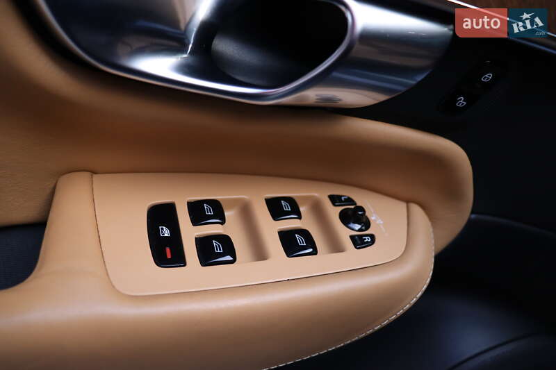 Внедорожник / Кроссовер Volvo XC90 2017 в Львове