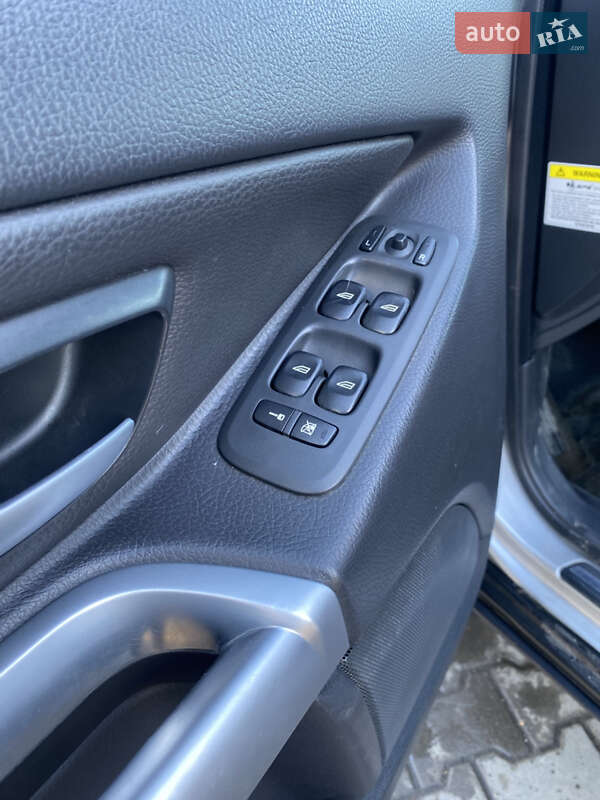 Позашляховик / Кросовер Volvo XC90 2005 в Вижниці