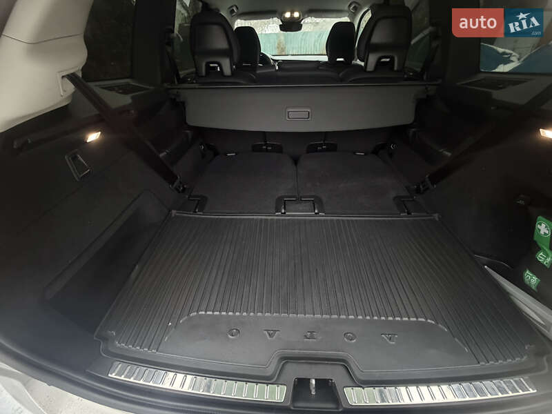 Внедорожник / Кроссовер Volvo XC90 2023 в Киеве