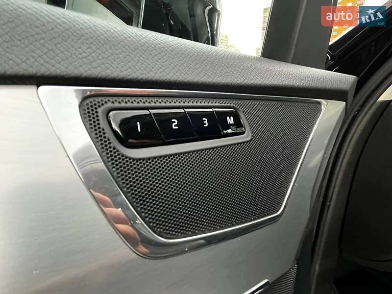 Внедорожник / Кроссовер Volvo XC90 2016 в Киеве