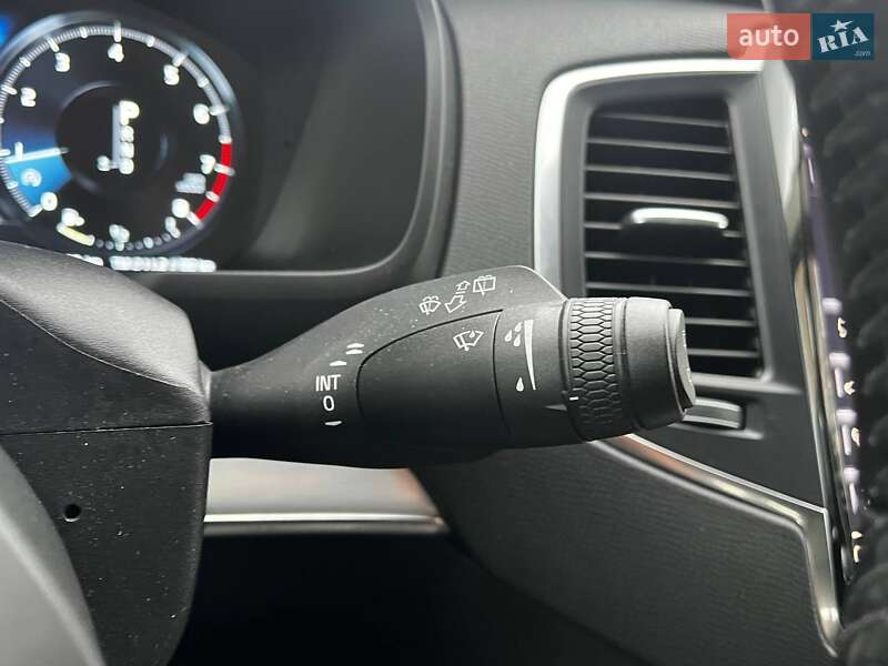 Внедорожник / Кроссовер Volvo XC90 2016 в Киеве