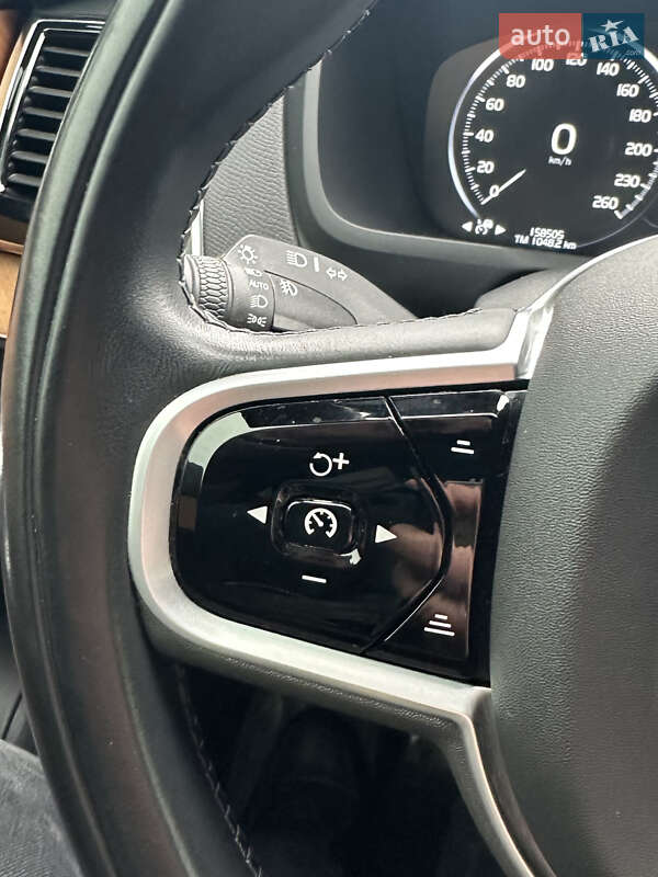 Позашляховик / Кросовер Volvo XC90 2020 в Дніпрі фото 39 Позашляховик / Кросовер Volvo XC90 2020 в Дніпрі